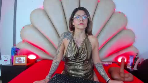 Anna  online show from 12, 2, 2025