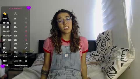 Anna online show from 8, 9, 2025