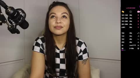 Anna  online show from 5, 1, 2025