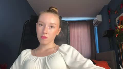 Snapshot of anna_kare chatting on 15, 6, 2026 Anna online show from 15, 6, 2026
