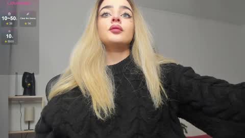 Anna online show from 25, 12, 2024