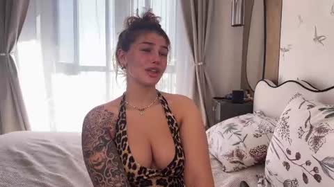 Snapshot of anna_six chatting on 20, 6, 2026 Anna online show from 20, 6, 2026