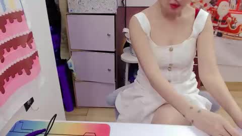 anna_xyz online show from 15, 12, 2025