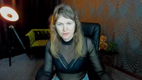 Annabel online show from 29, 3, 2026