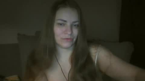 annadiamond1 online show from 9, 2, 2025