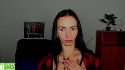 Snapshot of annakillian_kiss chatting on 22, 10, 2025 Anna online show from 22, 10, 2025