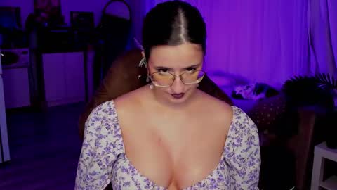 annalluring online show from 21, 12, 2025