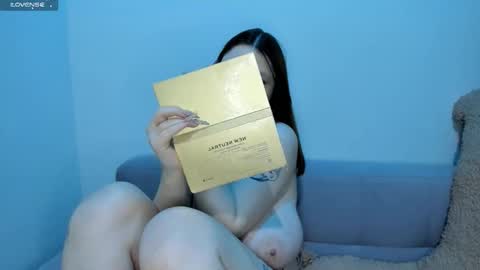 Snapshot of annamooree chatting on 19, 1, 2026 im Sophie online show from 19, 1, 2026
