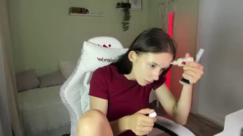 Anna online show from 10, 7, 2026