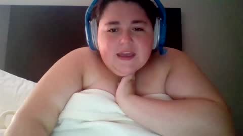 Snapshot of annaoftherealms chatting on 25, 6, 2026 annaoftherealms online show from 25, 6, 2026