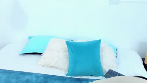 Anna Rosse online show from 25, 6, 2026