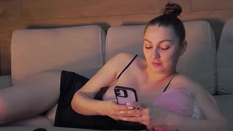 annasplash online show from 5, 2, 2026