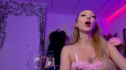 Annastasia online show from 21, 3, 2026