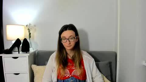 Anna online show from 28, 7, 2026