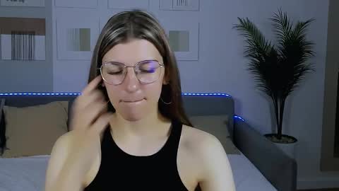 Im Anna online show from 24, 5, 2026