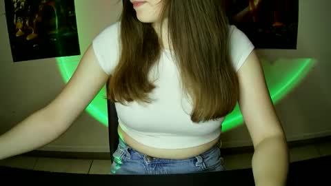 Bella online show from 22, 9, 2025