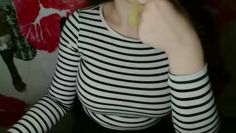 Bella online show from 1, 12, 2025