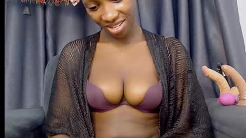 Snapshot of anne_xxxx chatting on 22, 10, 2025 ann online show from 22, 10, 2025