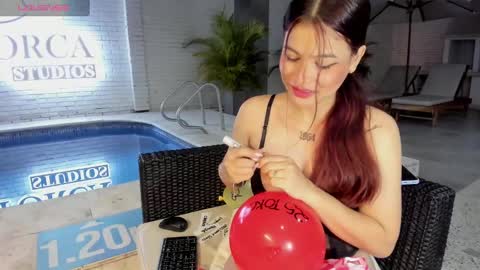 Snapshot of annedixie chatting on 13, 1, 2025 Anne online show from 13, 1, 2025