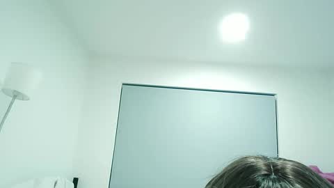 Snapshot of annemiami chatting on 25, 10, 2025 annemiami online show from 25, 10, 2025