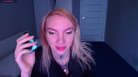 Snapshot of annetenet chatting on 27, 5, 2026 Annet online show from 27, 5, 2026