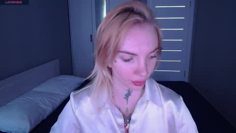 Snapshot of annetenet chatting on 30, 5, 2026 Annet online show from 30, 5, 2026