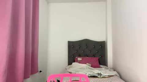 anngela online show from 28, 10, 2025