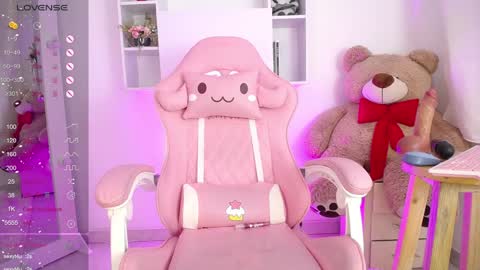 Snapshot of anni99_ chatting on 12, 12, 2024 Anni online show from 12, 12, 2024