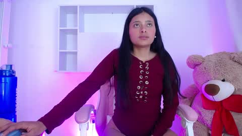 Snapshot of anni99_ chatting on 4, 1, 2025 Anni online show from 4, 1, 2025