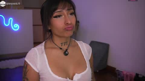 Annie online show from 8, 4, 2026