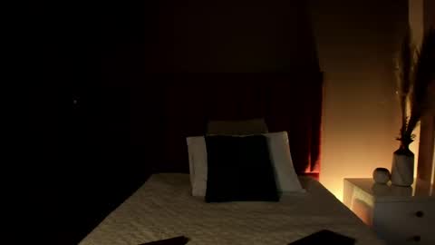 Snapshot of anniebluee_ chatting on 16, 5, 2026 Annie Bluee online show from 16, 5, 2026