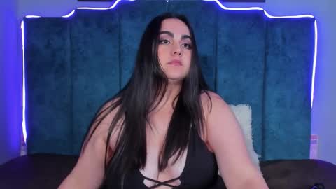 Snapshot of annieesweett_ chatting on 14, 1, 2026 Annie Sweet Cherry online show from 14, 1, 2026