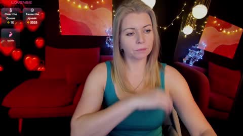 Annie online show from 28, 12, 2024