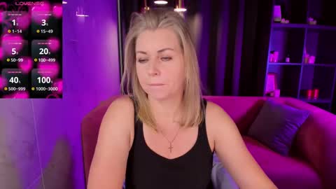 Annie online show from 2, 3, 2025