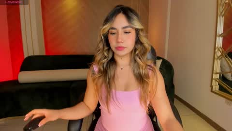 Annie Monroe online show from 18, 11, 2025