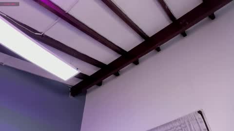 Annie online show from 24, 11, 2025