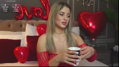 AnnieStyles online show from 12, 2, 2025