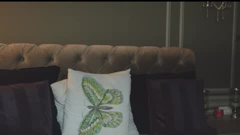 AnnieStyles online show from 25, 2, 2025