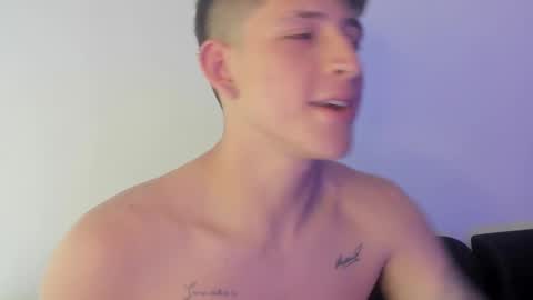 Annie  Alex online show from 4, 2, 2025