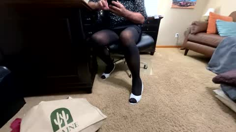 Snapshot of anninpantyhose chatting on 4, 6, 2026 Anninpantyhose online show from 4, 6, 2026