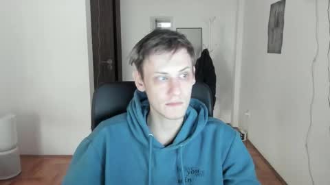 Snapshot of annonimsick chatting on 18, 12, 2025 online show from 18, 12, 2025