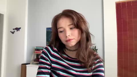 Snapshot of anntics_ chatting on 5, 10, 2025 N  antics online show from 5, 10, 2025