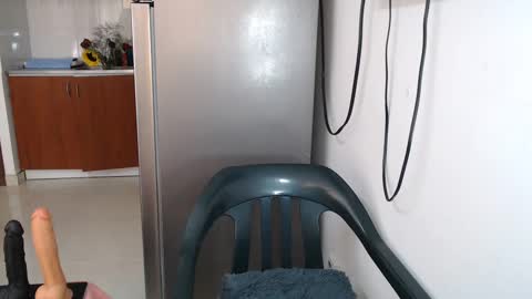 anntonella_squirt online show from 24, 9, 2025