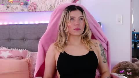 Antonella Lee online show from 9, 4, 2026