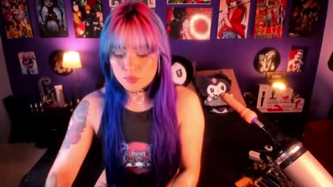 Snapshot of anny_cross chatting on 18, 2, 2025 Paty online show from 18, 2, 2025