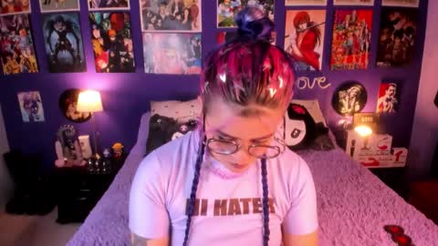 Snapshot of anny_cross chatting on 10, 9, 2025 Paty online show from 10, 9, 2025