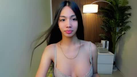 Stacy Maurice online show from 7, 12, 2024