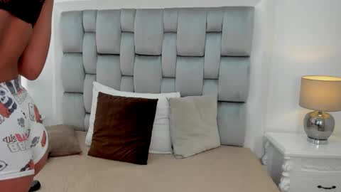 Snapshot of anthonela_coleman chatting on 25, 11, 2025 Anthonela online show from 25, 11, 2025