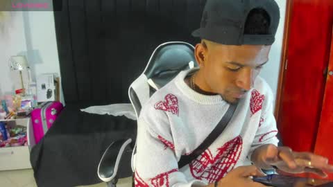 Snapshot of anthoy_wayans chatting on 28, 3, 2026 online show from 28, 3, 2026