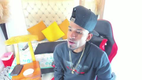 Snapshot of anthoy_wayans chatting on 29, 3, 2026 online show from 29, 3, 2026